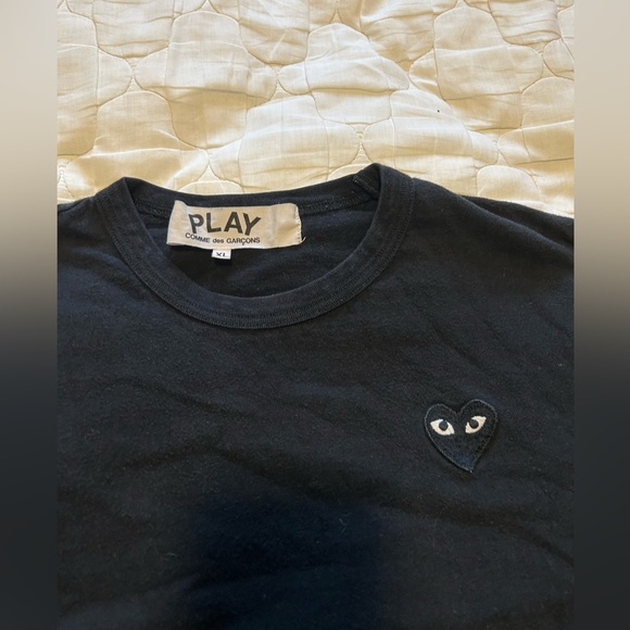 COMME DES GARÇONS - LONG SLEEVE BLACK T SHIRT - Picture 2 of 2